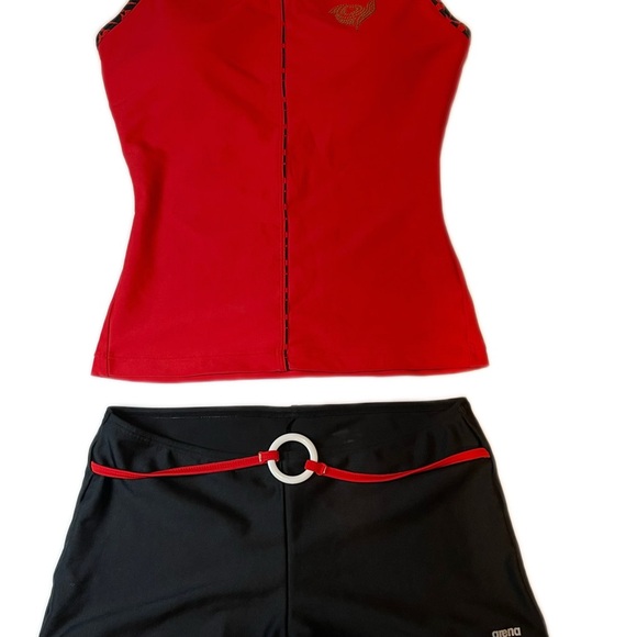 Arena 2-Piece Tankini Swimsuit | Red Top + Black Shorts | Size L/XL | NEW - Picture 1 of 9